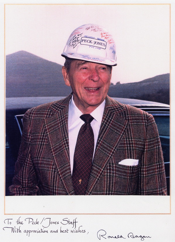 Reagan Photograph With Signature