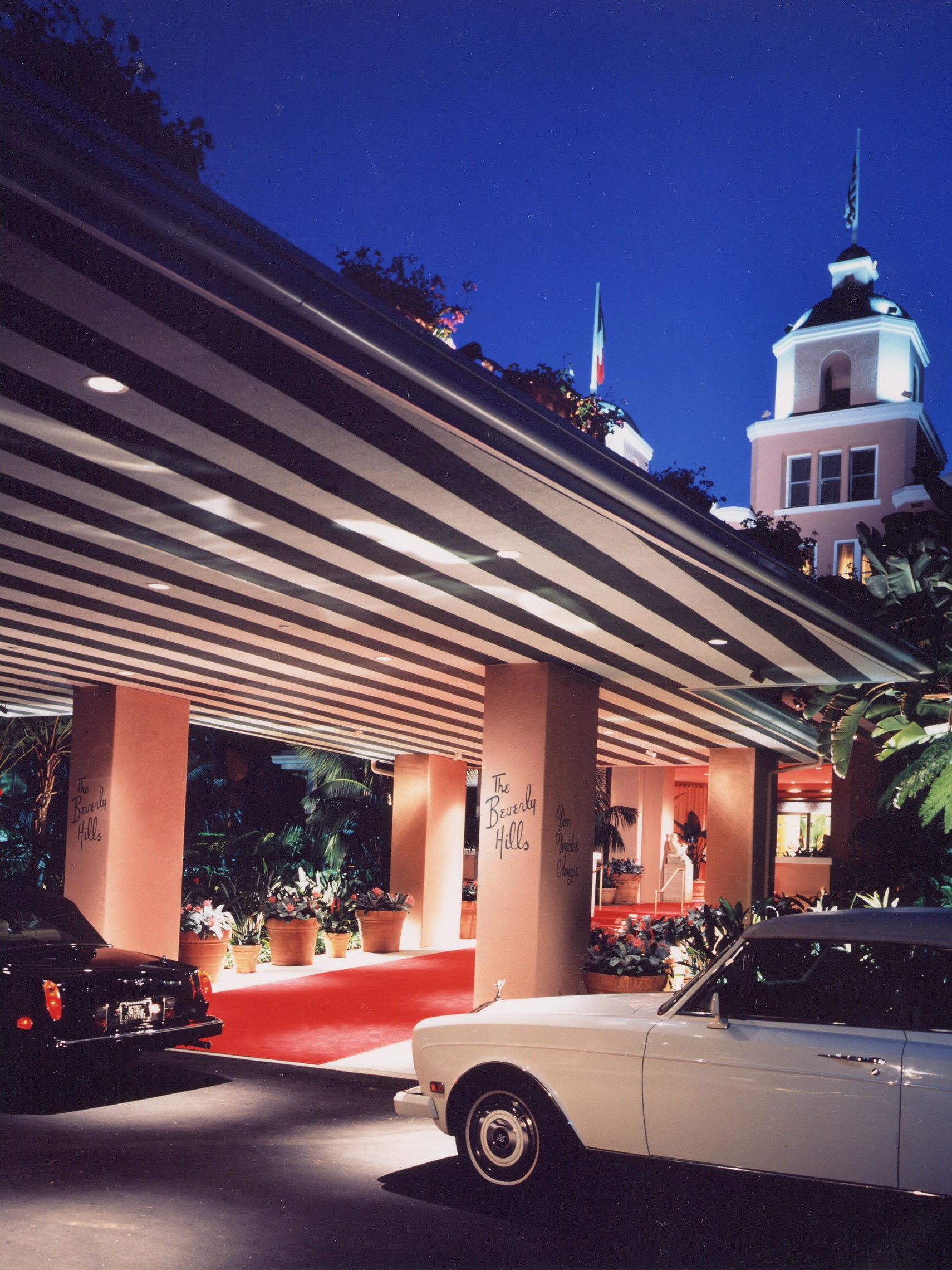 Beverly Hills Hotel   Carport